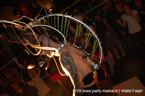 081101_046_boterwaag_partymania