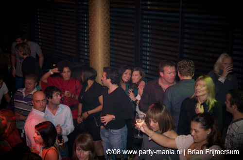 081101_082_spize_me_partymania