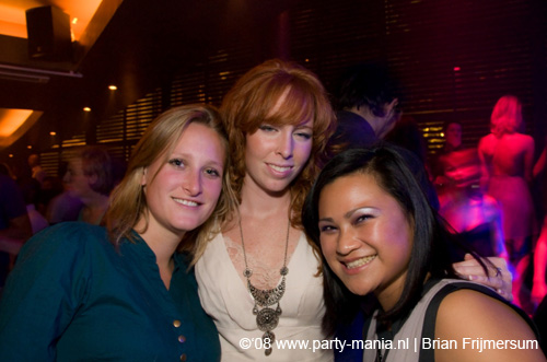 081101_093_spize_me_partymania