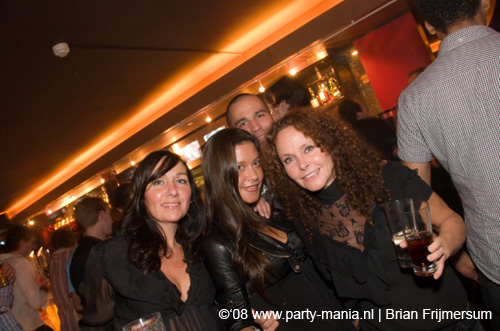 081101_120_spize_me_partymania