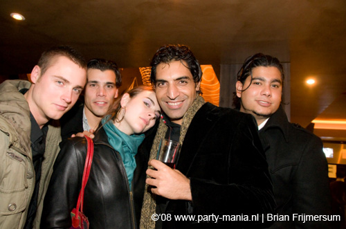 081101_123_spize_me_partymania