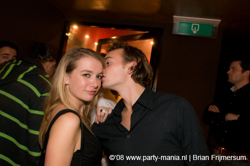 081101_137_spize_me_partymania