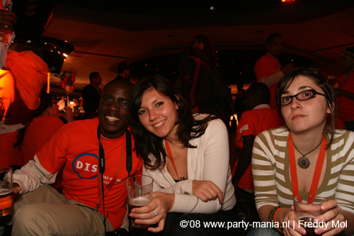 081108_051_dis2008_partymania