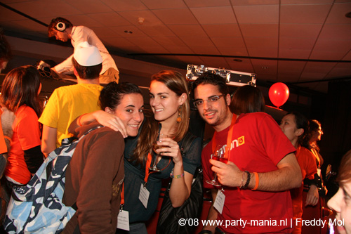 081108_071_dis2008_partymania