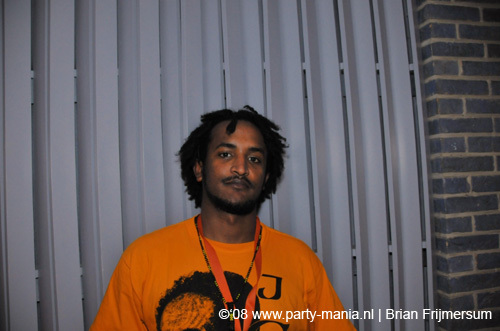 081108_072_dis2008_partymania