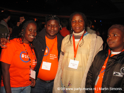 081108_068_dis2008_partymania