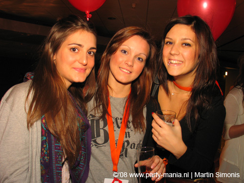 081108_073_dis2008_partymania