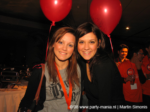 081108_074_dis2008_partymania