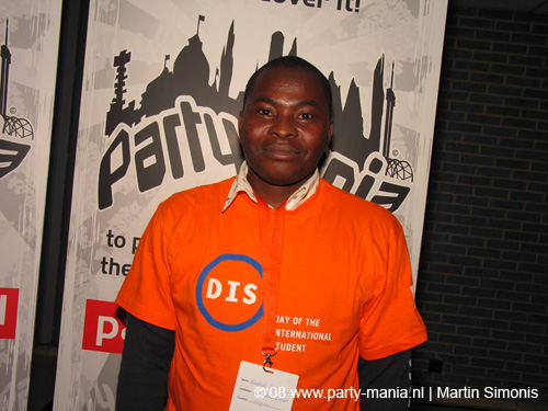 081108_086_dis2008_partymania