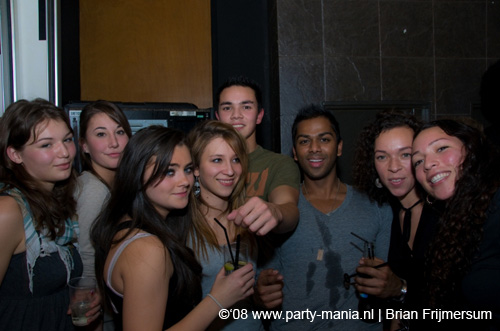 081108_059_silly_symphonies_partymania