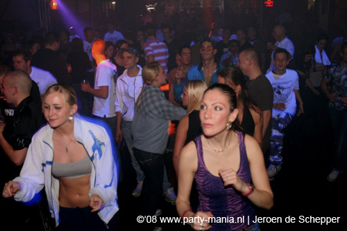 081114_075_radio_balans_partymania