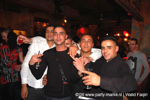 081115_051_havana_partymania