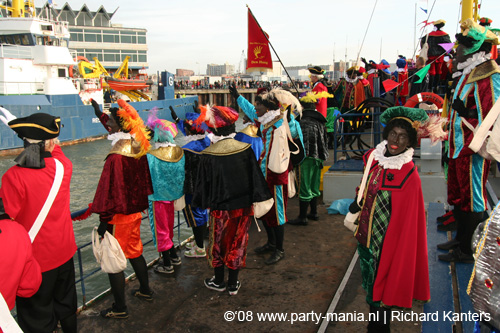 081115_075_intocht_sinterklaas_partymania