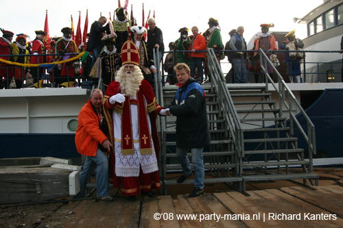 081115_106_intocht_sinterklaas_partymania