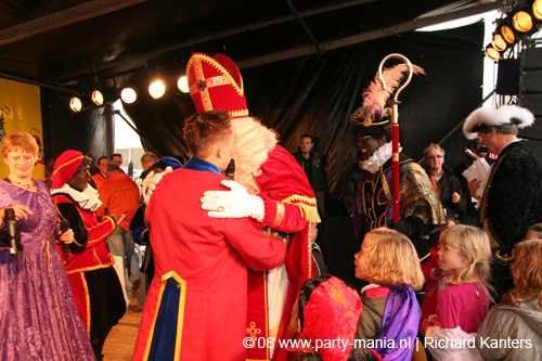 081115_140_intocht_sinterklaas_partymania