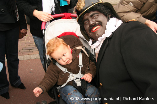 081115_184_intocht_sinterklaas_partymania