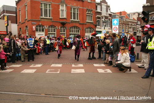 081115_196_intocht_sinterklaas_partymania