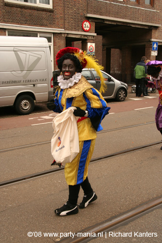 081115_199_intocht_sinterklaas_partymania