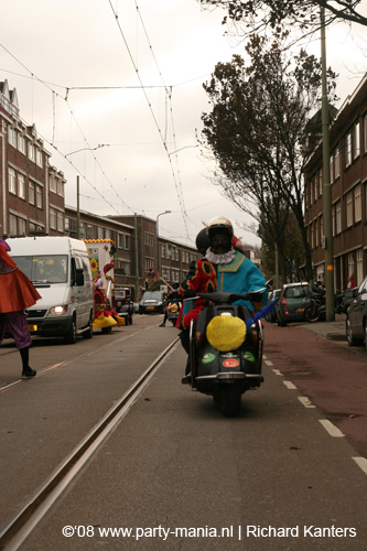 081115_200_intocht_sinterklaas_partymania