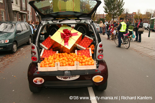 081115_210_intocht_sinterklaas_partymania