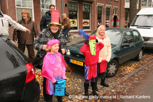 081115_211_intocht_sinterklaas_partymania