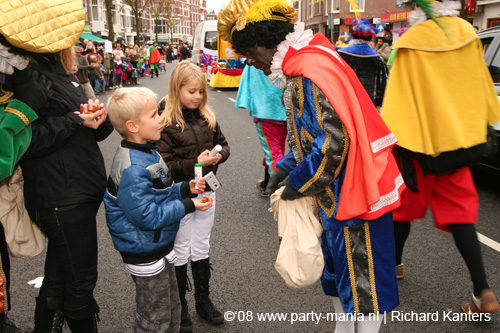 081115_237_intocht_sinterklaas_partymania