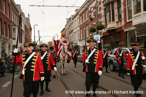 081115_256_intocht_sinterklaas_partymania