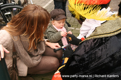 081115_260_intocht_sinterklaas_partymania