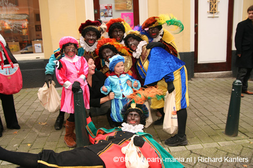 081115_261_intocht_sinterklaas_partymania