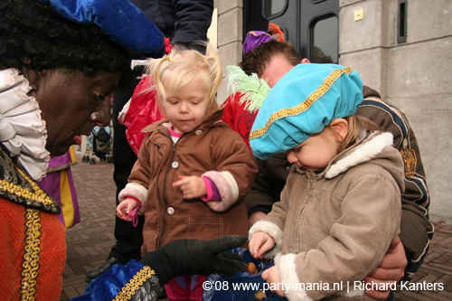 081115_268_intocht_sinterklaas_partymania