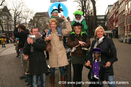 081115_283_intocht_sinterklaas_partymania