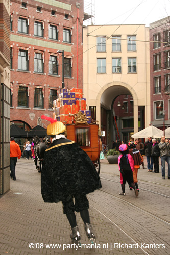 081115_288_intocht_sinterklaas_partymania