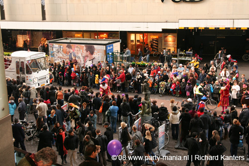 081115_303_intocht_sinterklaas_partymania