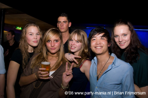 081115_050_stug_partymania