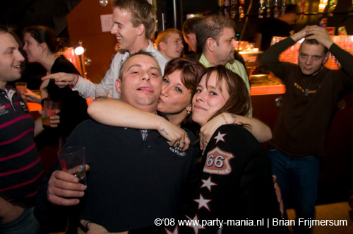 081115_075_stug_partymania