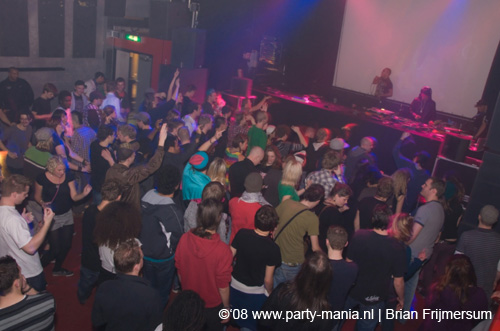 081115_079_stug_partymania