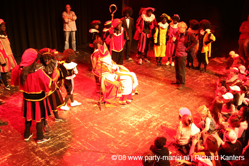 081122_039_haags_sinterklaas_feest_partymania