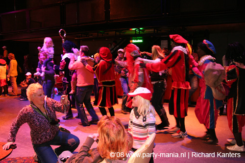 081122_070_haags_sinterklaas_feest_partymania