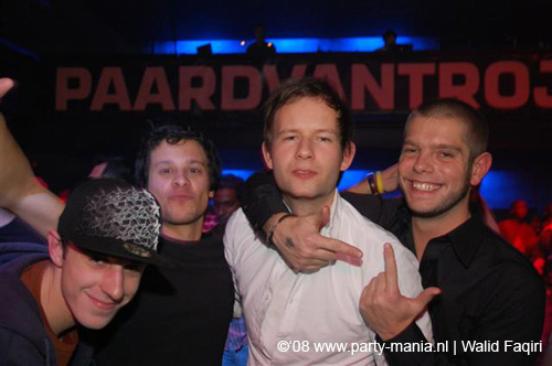 081128_055_paard_partymania