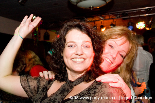 081129_055_disco_classics_partymania