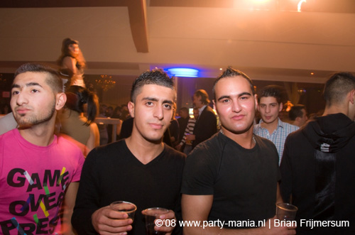 081129_089_leclub_partymania