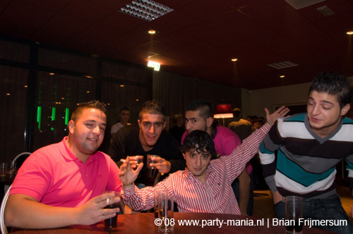 081129_101_leclub_partymania