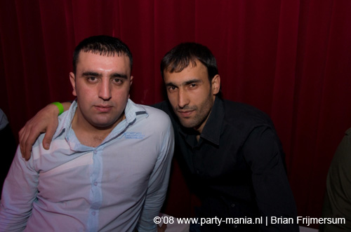 081129_122_leclub_partymania