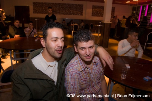 081129_135_leclub_partymania