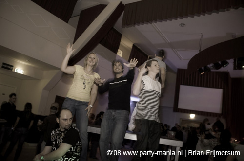 081129_139_leclub_partymania