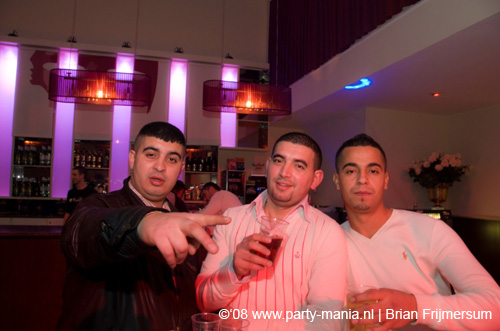 081129_154_leclub_partymania