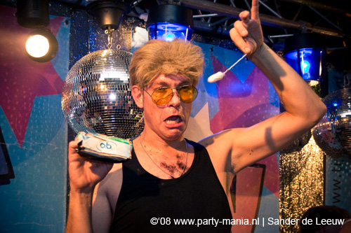 081130_037_glitterclub_partymania