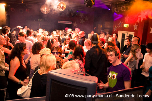 081130_061_glitterclub_partymania