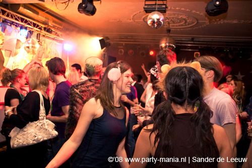 081130_087_glitterclub_partymania