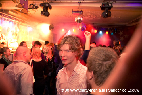 081130_088_glitterclub_partymania